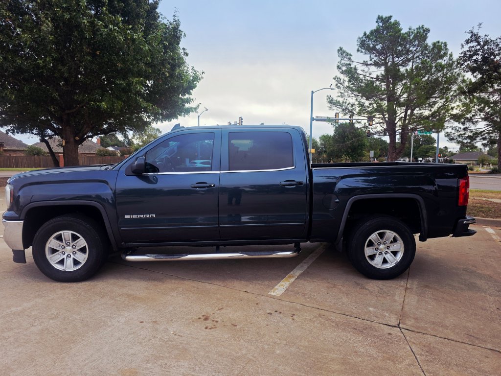Used 2017 GMC Sierra 1500 SLE w/ SLE Value Package RWD image 20
