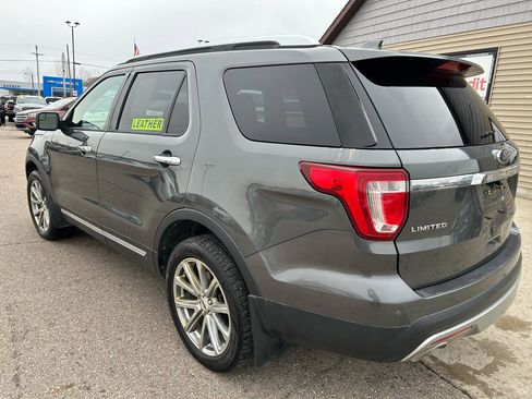 Used 2017 Ford Explorer Limited image 7