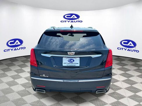 Used 2017 Cadillac XT5 FWD image 5