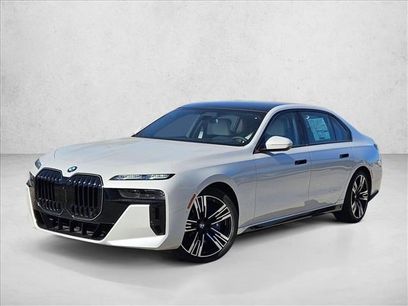New 2025 BMW 760i xDrive w/ Executive Package