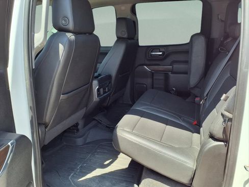 Used 2021 GMC Sierra 1500 SLT AWD/4WD image 21