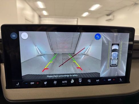 New 2025 Ford Maverick Lariat w/ 4K Tow Package image 21