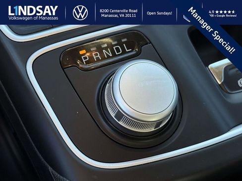 Used 2015 Chrysler 200 Limited image 16