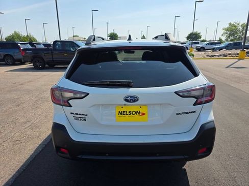 Used 2024 Subaru Outback Onyx Edition AWD/4WD image 10