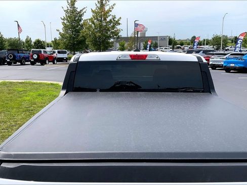 Used 2023 Ford Maverick XL FWD image 8
