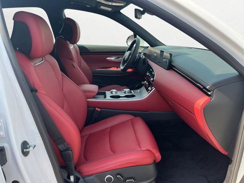 New 2026 Genesis GV70 3.5T Sport Advanced image 18