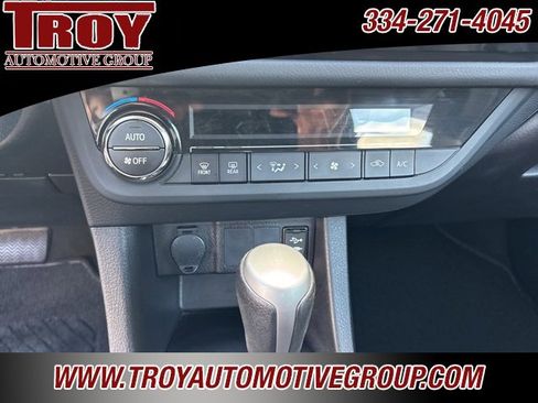 Used 2016 Toyota Corolla S image 32