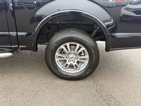 Used 2019 Ford F150 Lariat image 41