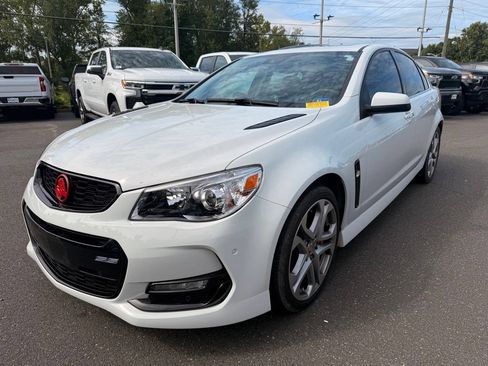 Used 2017 Chevrolet SS RWD image 4
