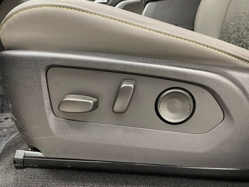 Certified 2024 Chevrolet Colorado ZR2 w/ Safety Package image 8