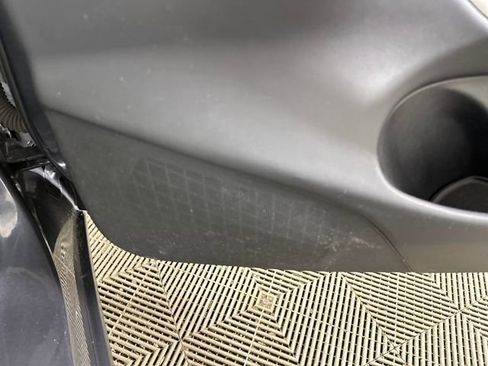 Used 2018 Tesla Model 3 Long Range image 28