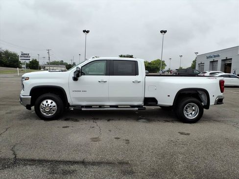 New 2026 Chevrolet Silverado 3500 LTZ w/ LTZ Plus Package AWD/4WD image 6