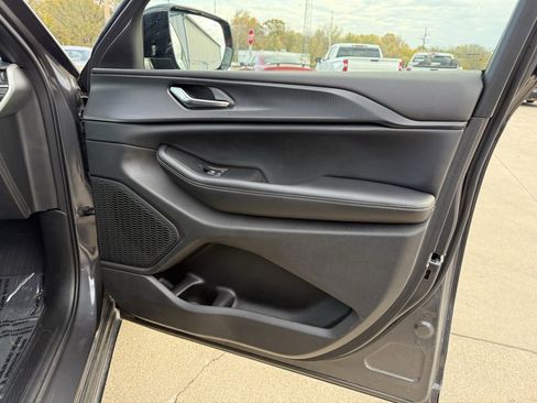 Certified 2024 Jeep Grand Cherokee Altitude image 28