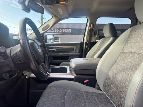 Used 2016 RAM 1500 Big Horn AWD/4WD image 9