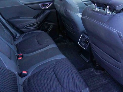 Used 2019 Subaru Forester Premium image 34