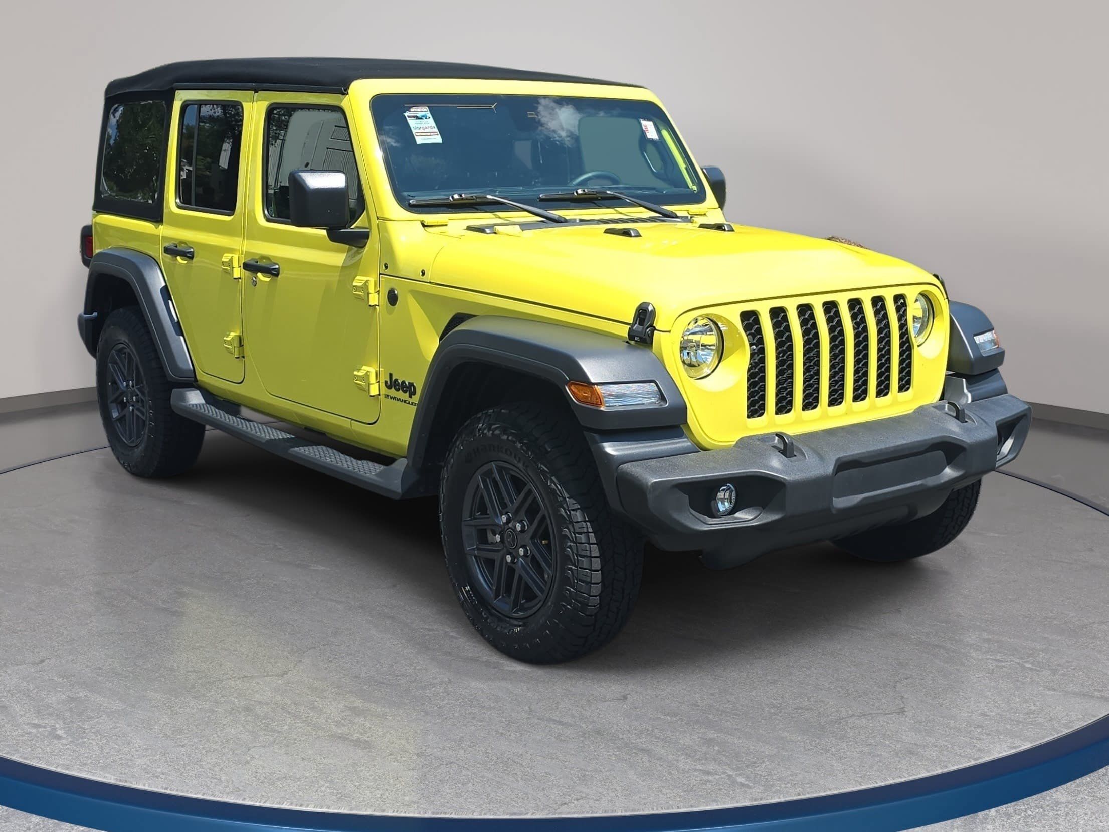 Used 2024 Jeep Wrangler Unlimited Sport AWD/4WD image 3