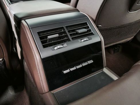 Certified 2025 Porsche Panamera 4 AWD/4WD image 21
