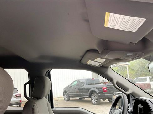 Used 2018 Ford F150 XLT AWD/4WD image 22