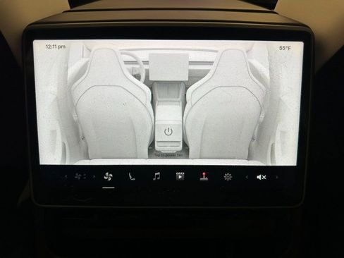 Used 2024 Tesla Model 3 Performance image 28