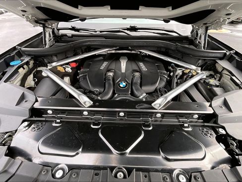 Used 2019 BMW X7 xDrive50i w/ Premium Package image 30