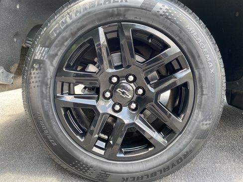 Used 2022 Chevrolet Silverado 1500 RST w/ Max Trailering Package AWD/4WD image 13