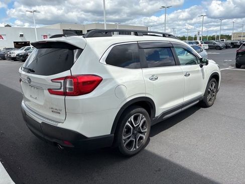 Used 2023 Subaru Ascent Touring AWD/4WD image 8