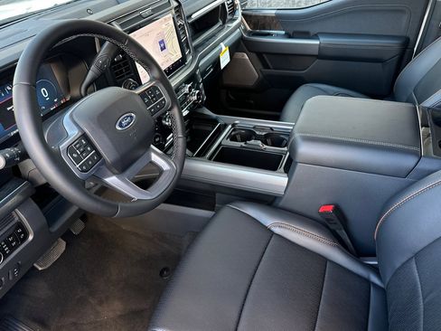 New 2026 Ford F250 Lariat w/ Lariat Premium Package image 9