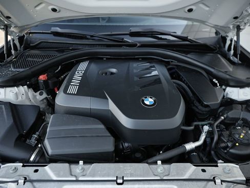 Used 2026 BMW 330i xDrive Sedan AWD/4WD image 31
