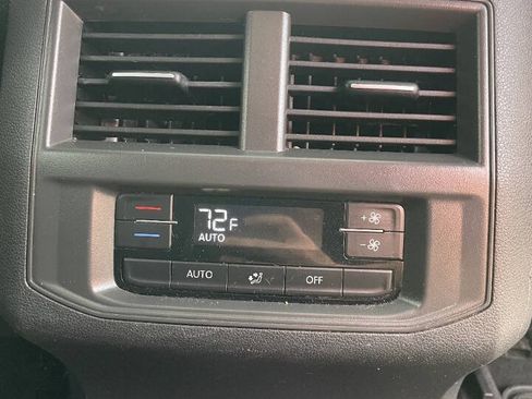 Used 2021 Volkswagen Atlas SEL AWD/4WD image 19