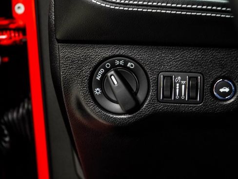 Used 2023 Dodge Challenger SRT Hellcat image 33