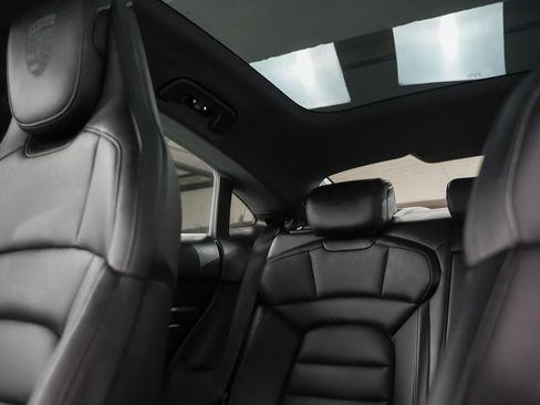 Certified 2021 Porsche Taycan 4S image 35