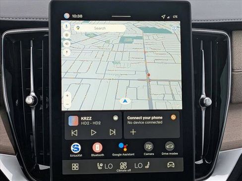 New 2026 Volvo XC90 T8 Plus image 13