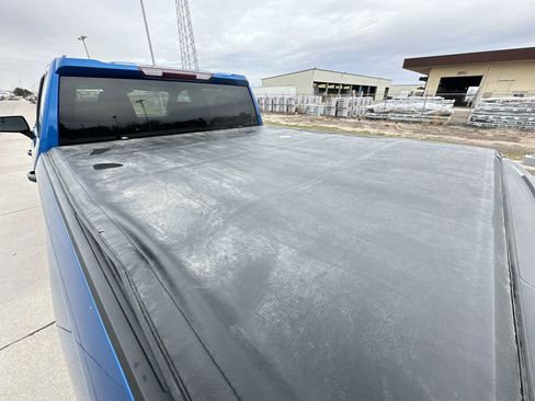 Used 2023 Chevrolet Silverado 1500 Custom image 34