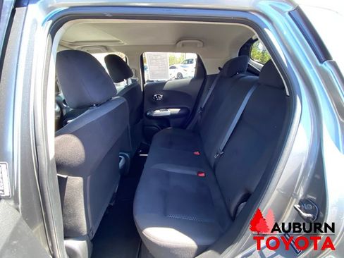 Used 2011 Nissan Juke SV FWD image 21