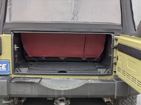 Used 2013 Jeep Wrangler Sport image 15