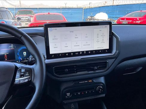 Used 2025 Ford Bronco Sport Outer Banks image 7