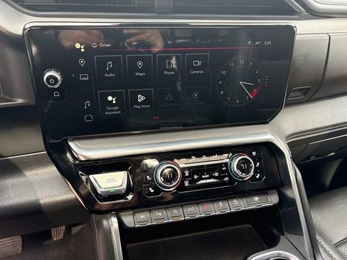 Used 2023 GMC Sierra 1500 Denali w/ Denali Reserve Package AWD/4WD image 24
