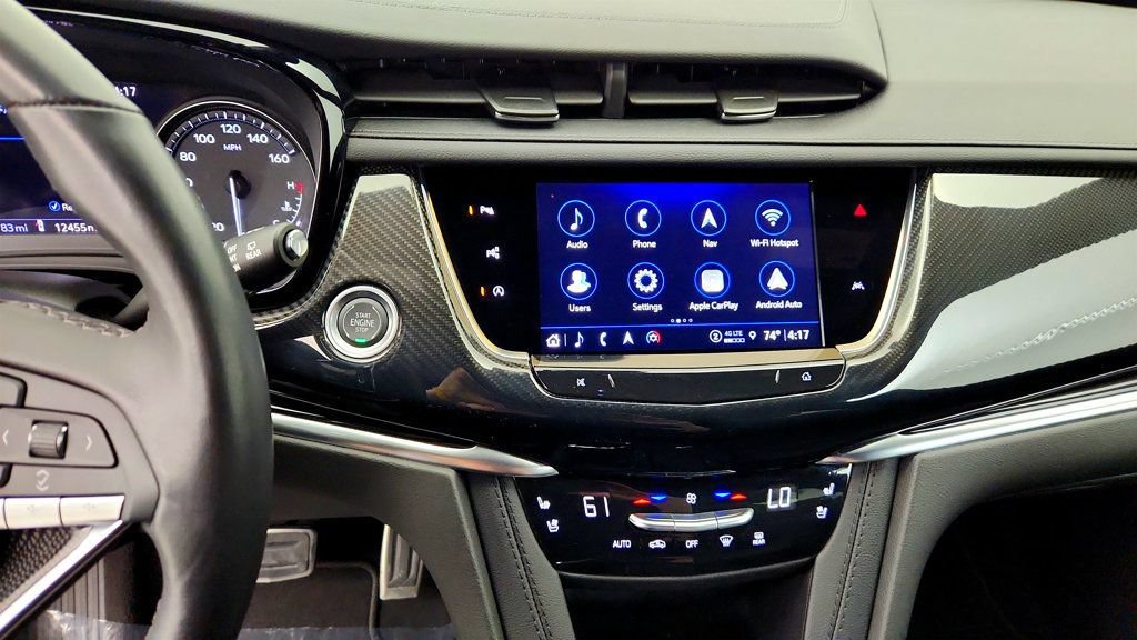 Used 2024 Cadillac XT6 Sport w/ Technology Package AWD/4WD image 18