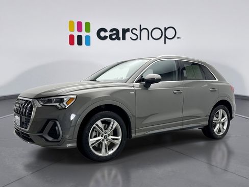 Used 2022 Audi Q3 2.0T Premium Plus w/ Premium Plus Package image 1