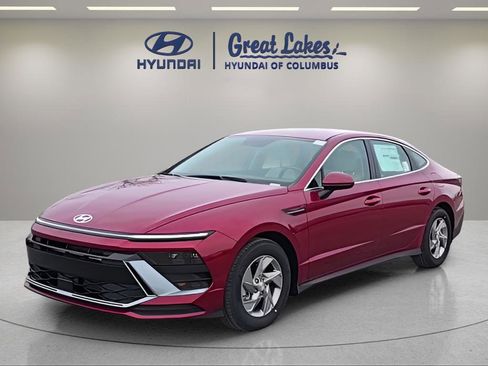New 2026 Hyundai Sonata SE FWD image 1