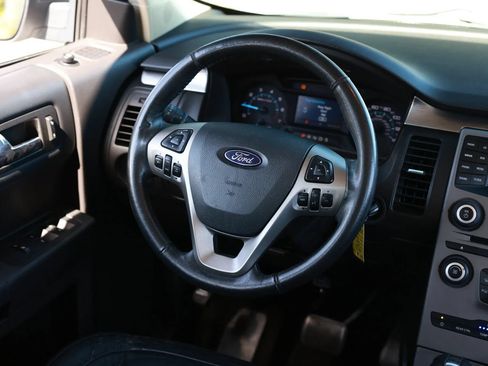 Used 2014 Ford Flex SE FWD image 29