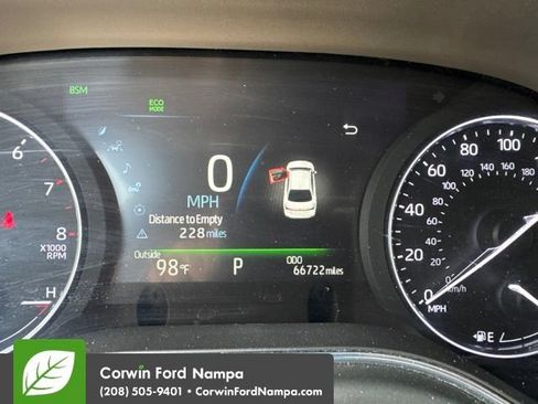 Used 2019 Toyota Avalon Touring w/ Advanced Safety Package FWD image 8