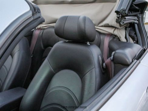 Used 2001 Jaguar XK8 Convertible image 36
