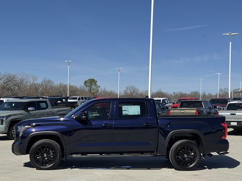 New 2026 Toyota Tundra Limited AWD/4WD image 3