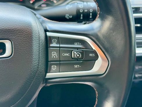 Used 2022 Jeep Compass Limited AWD/4WD image 18