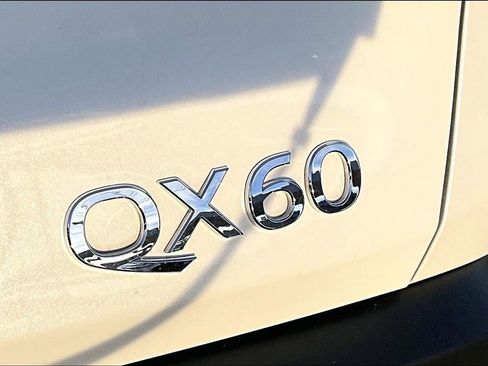 Certified 2025 INFINITI QX60 Luxe w/ Vision Package image 44