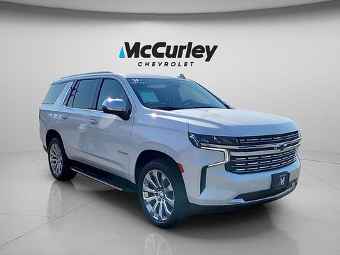 Used 2023 Chevrolet Tahoe Premier AWD/4WD image 1