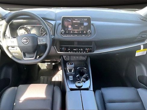 New 2026 Nissan Rogue SV image 5