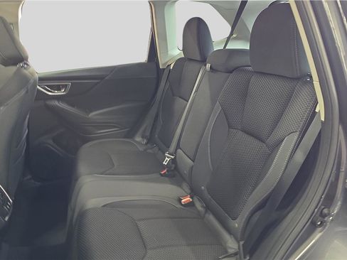 Used 2023 Subaru Forester Premium AWD/4WD image 18