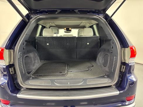 Used 2018 Jeep Grand Cherokee Summit image 34